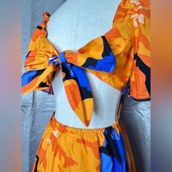 NWT Tabitha Brown Women’s Floral Camo Print Tie Back Midi Dress Sz 4 - Picture 7 of 7